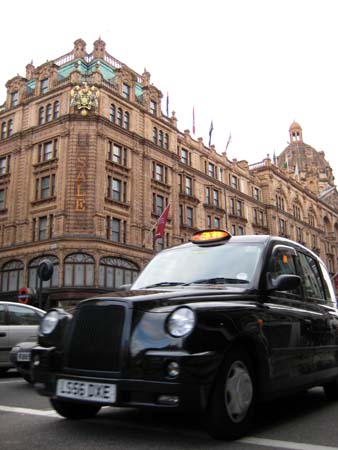 1.3.8 Harrods noch  einmal von aussen