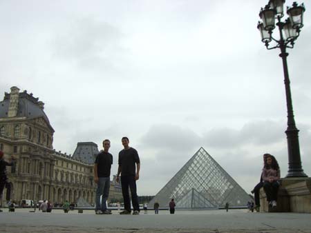 0.9.6 Alex und Manuel, beide schon öfter im Louvre gewesen, aber noch nie gemeinsam...