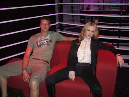 0.0.2.6 Ähnlich' romantische Beziehung wie Alex ein Bild zuvor... Hier fühlen sich  Madonna und Manuel unbeobachtet