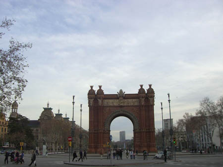 0.7.7 Der Arc de Triomf