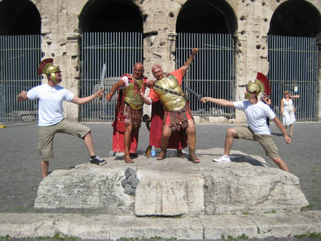 0.2.1 Hier haben wir ein Photo mit den Römern machen lassen... Wenn man schon mal da ist